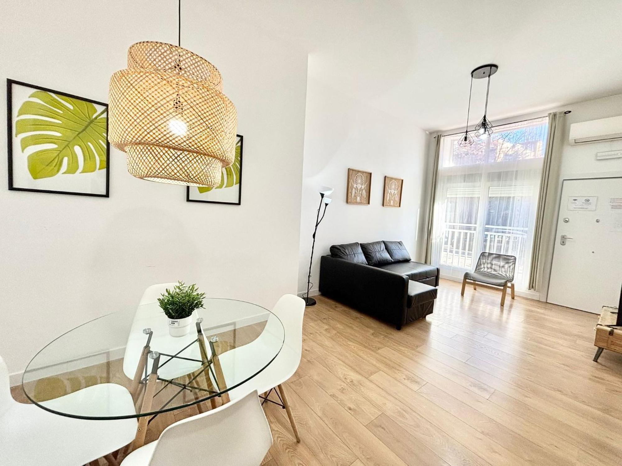 Aluche Aparment A Apartment มาดริด ภายนอก รูปภาพ